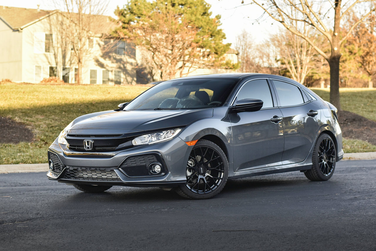 2018 Honda Civic Petrol P2B Black Petrol Wheels